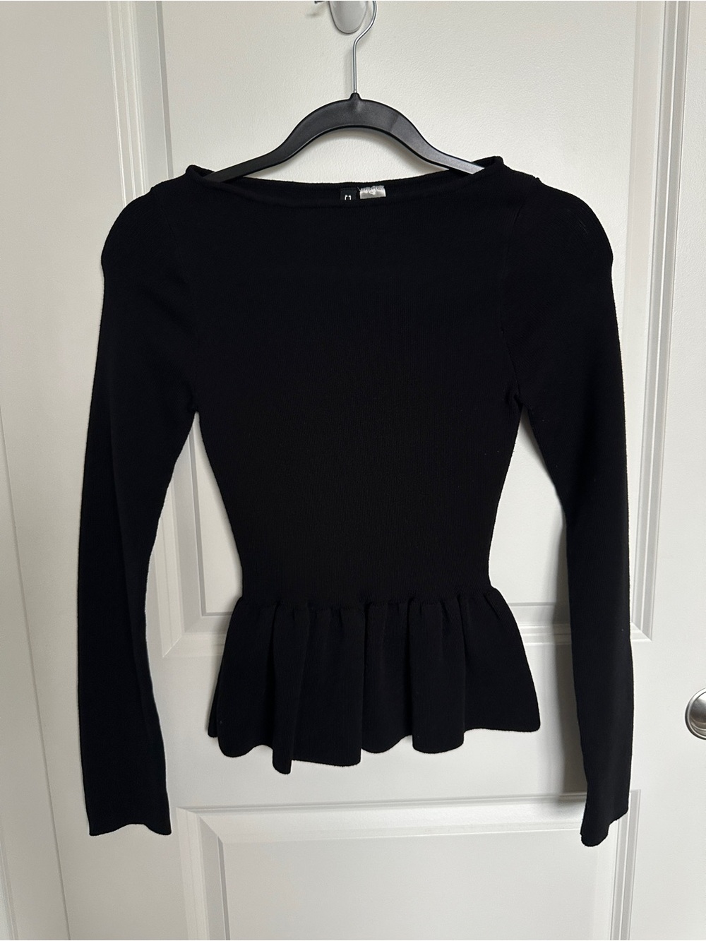 H&M Black Knit Peplum Top